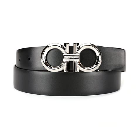 ferragamo leather belt without buckle.